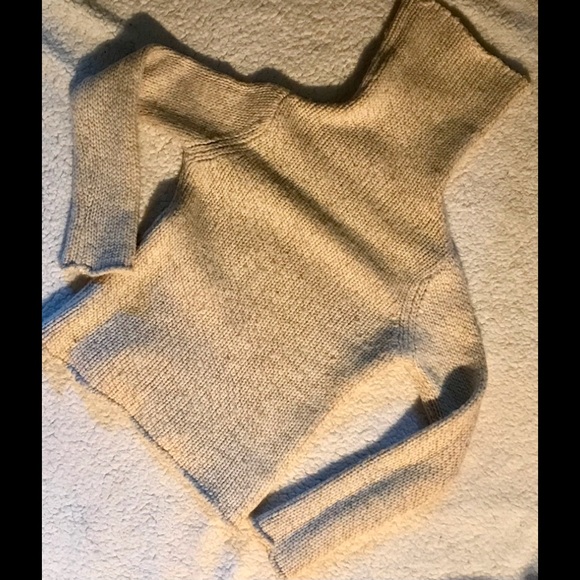 Vintage Wool Turtleneck - Picture 3 of 8